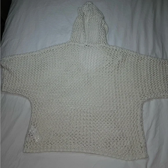 Forever 21 Crochet Hoodie Sweater Short Sleeve Kangaroo Pocket Loose Fit -Medium - Picture 2 of 7